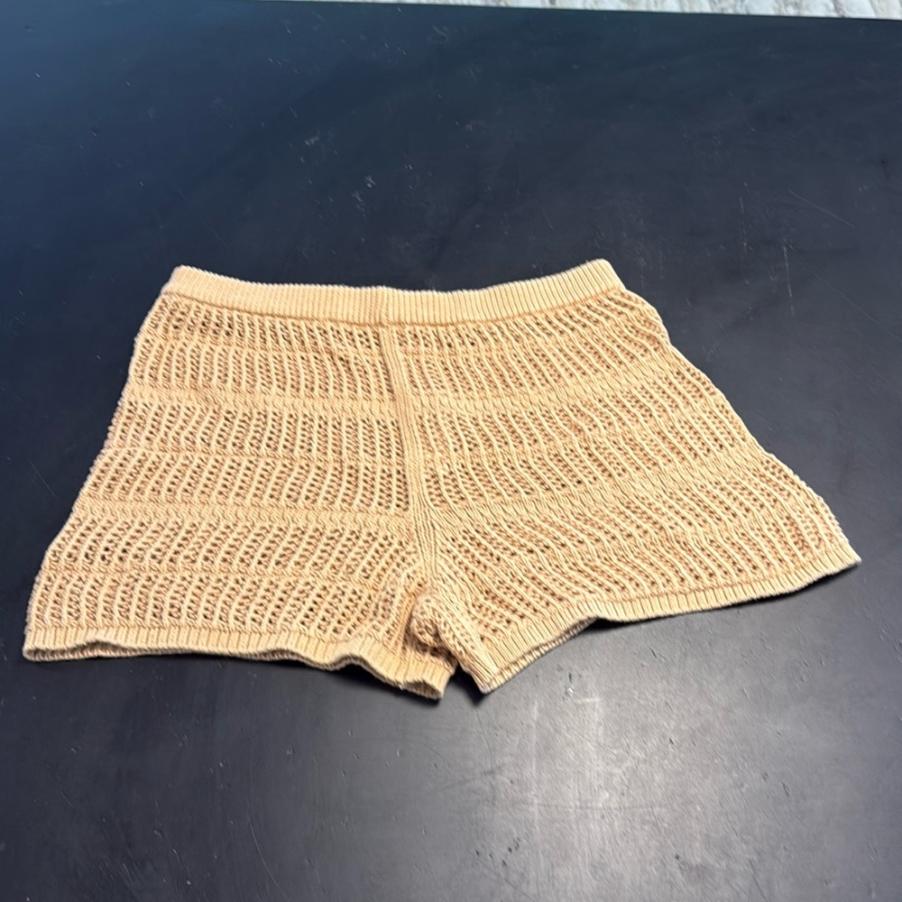 Aerie crochet shorts, tan. New with tags size medium